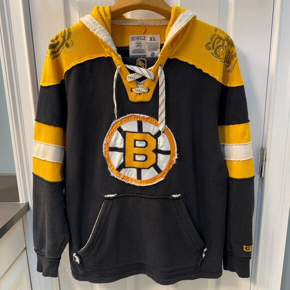 CCM Other - Boston Bruins CCM Pro Black Gold Distressed Hoodie Sweatshirt Size XL